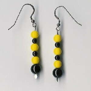 EW07003P-Earrings-Black Onyx(D), Czech Glass(G), Sterling Silver links & earwires with naturally aged patina, 2 1/8 in.