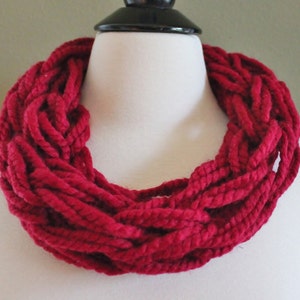 Small Claret Single Arm Knit Scarf