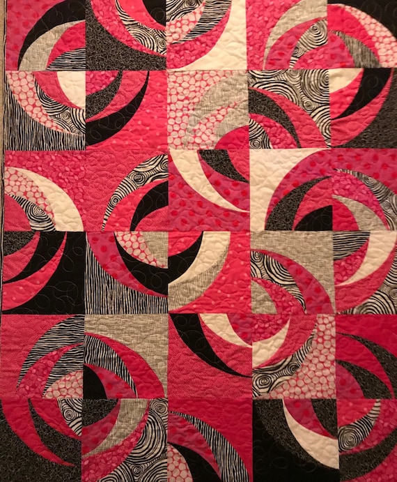 Blue Onion Quilt in Pink and Red Throw Etsy