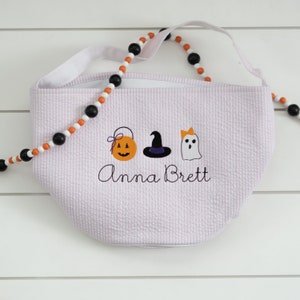 Cubo de Halloween bordado // Cubo de truco o trato personalizado