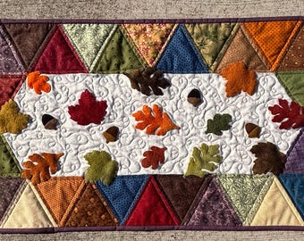 Fall Scrappy Maple Leaf Quilted Table Runner - Etsy
