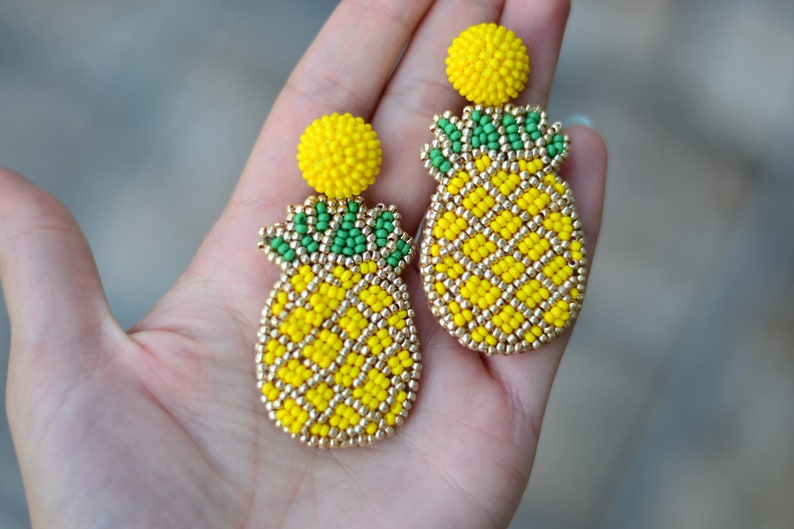 Pineapple beaded earrings Clearance