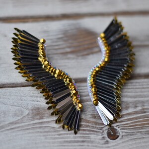 Eleganta Silver- & Guldänglavingar / Unika Dinglaörhängen bild 6