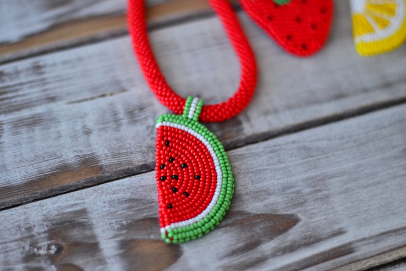 Beaded fruit lemon strawberry watermelon orange necklace pendant embroidered citrus chocker jewelry Statement summer funny necklace watermelon