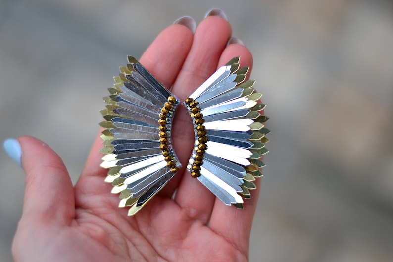 Eleganta Silver- & Guldänglavingar / Unika Dinglaörhängen bild 9