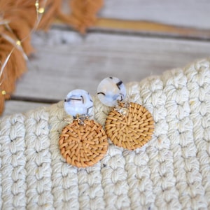 Acetate rattan earrings, beige tortoise circle earrings, Statement summer beach earrings