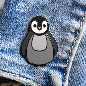 Penguin Enamel Pin, Cute Penguin Enamel Pin, Penguin Badge, Penguin Pin, Penguin Brooch