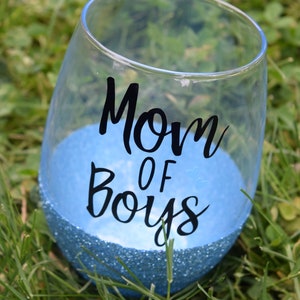 Mom Wine Glass, Mother Wine Glass, Mom Of Boys Wine Glass, Funny Wine Glass, Mother's Day, Mom Gift, Funny Mom Gift, Glitter Wine Glass image 2