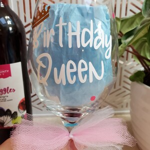 Funny Wine Glass, Funny Wine Glasses, Glitter Dipped, Birthday wine Glass, Glittered birthday glass, Birthday Queen wine glass,