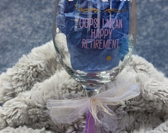 Effin' quitter, Retirement wine glass, retirement gift,retirement wine gift,  Funny Wine Glass, Funny Wine Gift, Glitter Wine Glass, glitter