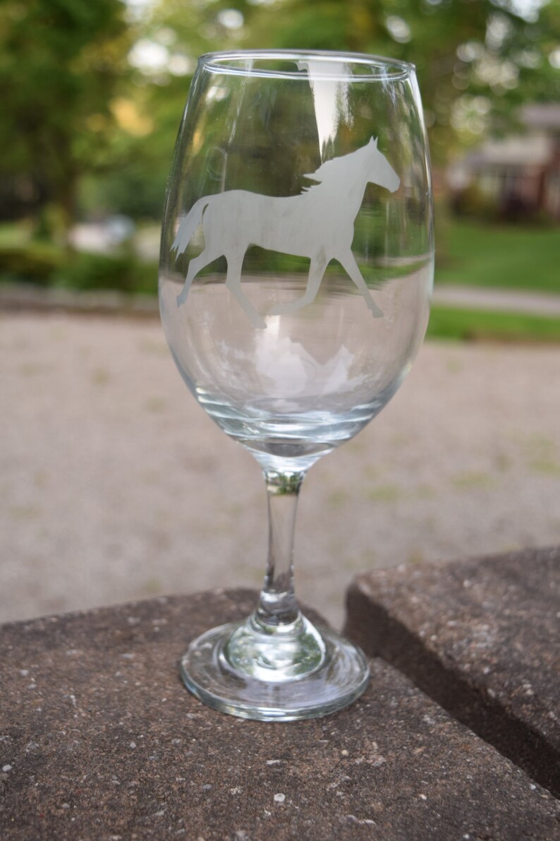 Horse Wine Glass Horse Etched Wine Glass Horse Gift Etsy
