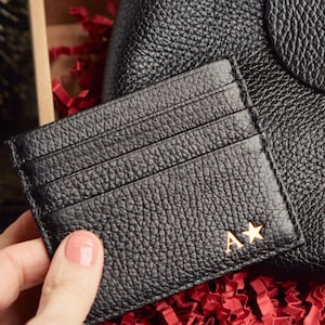 Leren kaarthouder - gepersonaliseerd cadeau-idee