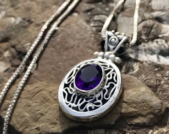 Silver Amethyst Pendant – Oval Purple Stone Pendant – Dark Amethyst Jewelry - Filigree Pendant - Italian Silver Pendant – WhistlingGypsyVTG