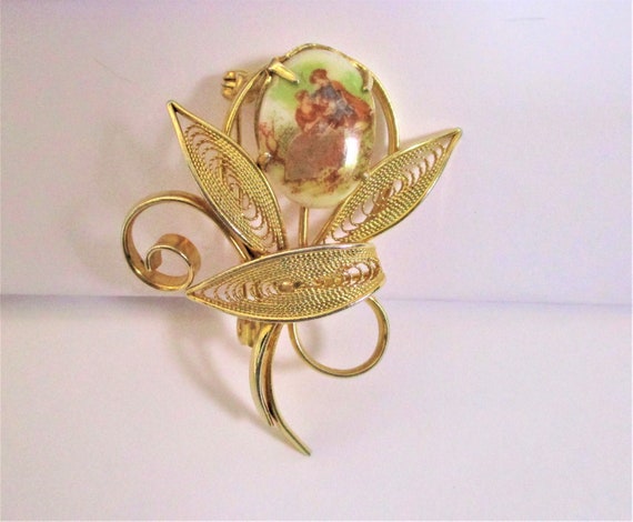 Beautiful Gold and Porcelain Brooch - image 2