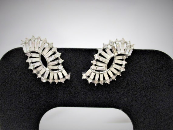 TRIFARI Clip on Earrings - image 3