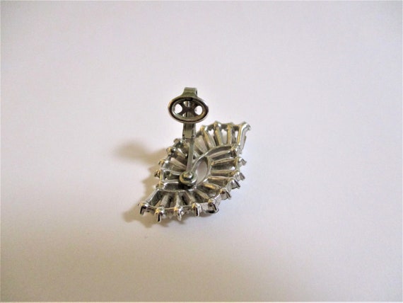 TRIFARI Clip on Earrings - image 7