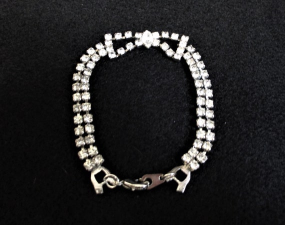 Vintage 50's Rhinestone Bow Bracelet - image 5