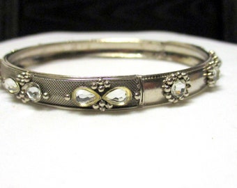 Vintage Silvertone Rhinestone Bracelet