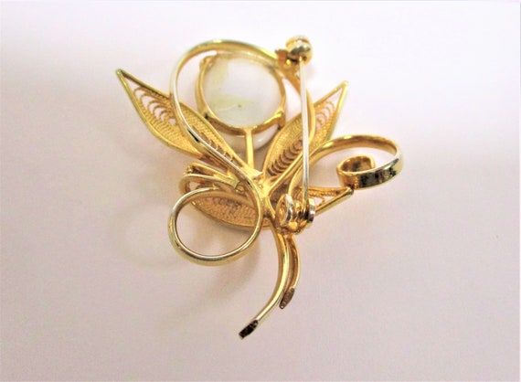 Beautiful Gold and Porcelain Brooch - image 4