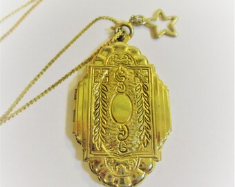 Vintage Art Nouveau Locket