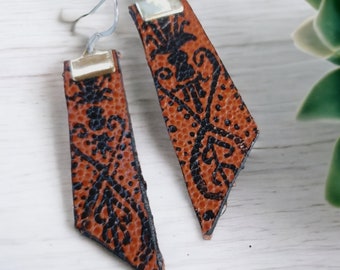 Terracotta and Black Painted Leather Earrings Sustainable Gift for Sister, Upcycled Leather Accessories, Boho Jewelry Gift for Best Friend