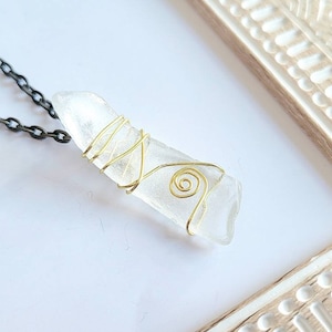 Sea Glass Pendant Necklace, Seaglass Jewelry, Seaglass necklace Seaglass, Massachusetts Sea glass with wire wrapping