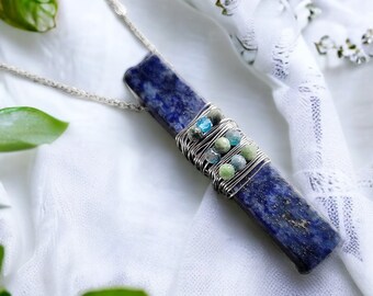 Blue Crystal Lapis Lazuli Necklace, Unique Birthday Gift for Girlfriend, Capricorn Zodiac Gift for Daughter, Blue Apatite Green Diopside