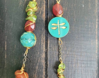 Dragonfly Earrings w Peridot & Carnelian Beads, Multistone Earrings Boho Gift for Friend, Dragonfly Jewelry Naturecore Gift for Daughter