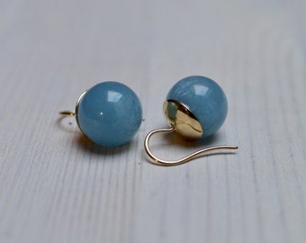 Ball earrings with aquamarine ball and 585 yellow gold, classic gold earrings with sea blue aquamarine, gift for her