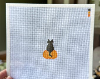 Pumpkin Cat 18-Mesh Needlepoint Canvas