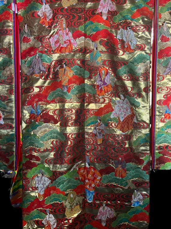 Antique Japanese Silk Wedding Kimono | Vintage Em… - image 4
