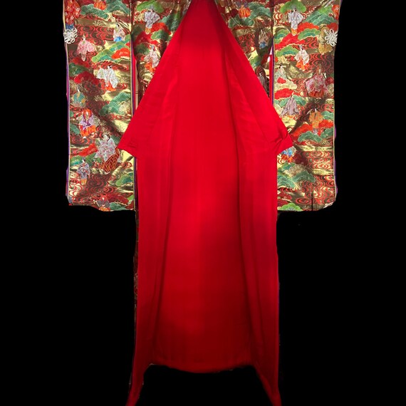 Antique Japanese Silk Wedding Kimono | Vintage Em… - image 9