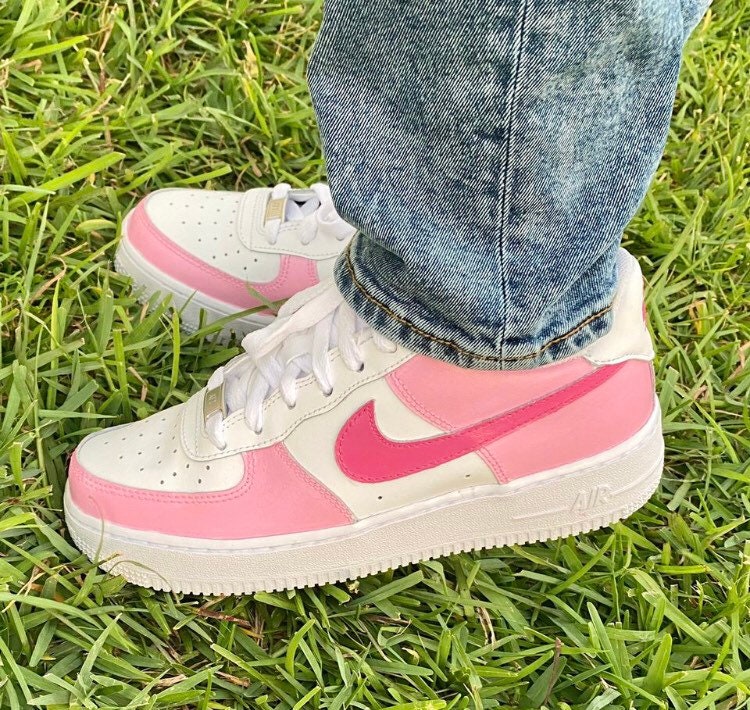 baby pink air force