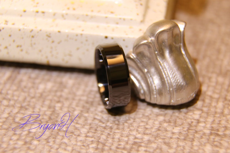 8MM 6MM his and her promise ring Black Tungsten Carbon ring,Tungsten wedding bands,black women/'s Wedding ring women/'s wedding ring