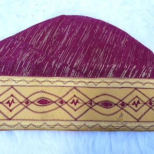 Maroon Red Gold Embroidery Yoruba Fila Hat Royal Designs Aso Oke Groom Fila Cap African Nigerian Hat For Men Groom For Wedding Party