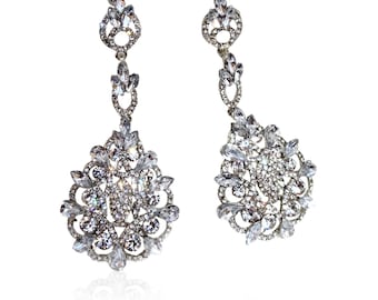 Boucles D'oreilles Fantaisie Pendantes Argentées - Cercle Tendance Soirée - Neuf Avec étiquettes