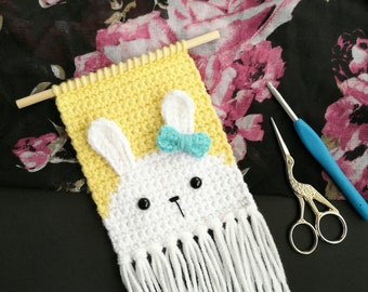 Bunny Wall Hanging Crochet PATTERN, Easter Crochet Pattern, Crochet Home Decor Pattern, Wall Hanging Crochet Pattern, Mini Wall Hanging