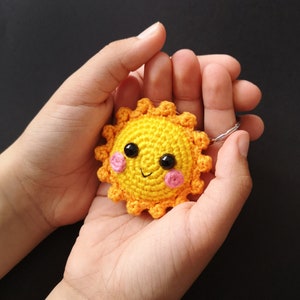 Sun Keychain Crochet Pattern, Crochet Sun, Amigurumi Pattern, Crochet Accessory, Teacher Gift Idea