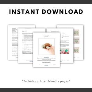 Puede incluir: Un conjunto de p&aacute;ginas PDF imprimibles con el texto "INSTANT DOWNLOAD" en la parte superior. Las p&aacute;ginas incluyen instrucciones e im&aacute;genes para un patr&oacute;n de crochet "No-Sew Turtle". La frase "*Includes printer friendly pages*" est&aacute; en la parte inferior.