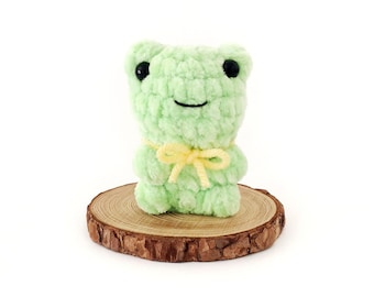 No-Sew Frog Crochet PATTERN, No Sew Crochet Amigurumi Pattern, Crochet Frog Plush, Small Crochet Animal, Frog Amigurumi Pattern, Frog Lover