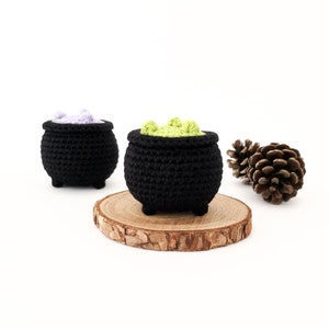 Crochet Cauldron PATTERN, Halloween Cauldron, No-Sew Amigurumi Pattern, Crochet Witch Cauldron, Halloween Crochet Pattern, Mini Cauldron