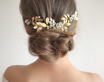 Bridal set white opal hair comb & pins Wedding hair accessories gold Bridesmaid hair piece Rhinestone head piece for bride