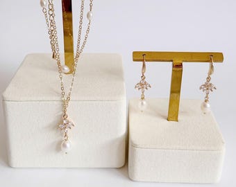 Freshwater Pearl Bridal Jewelry Set: Minimalist Wedding Necklace and Earrings