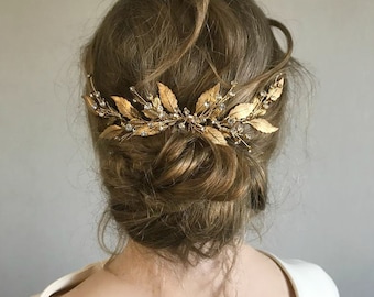 Bridal hair comb gold Greek wedding headpiece Goddess laurel leaf hair piece Wedding hair accessories crystal Raw brass golden