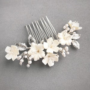 Hair comb Wedding floral hairpiece Simple bridal headpiece Floral hair piece Wedding comb side Size-3inc(8cm)