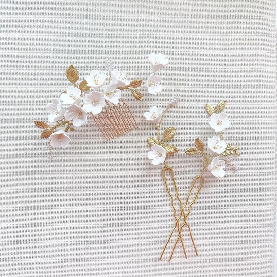 Floral Wedding Hair Comb and Pins Set, Gold Leaf and Crystal  display picture 3