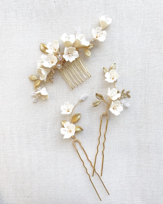 Gold and Ivory Floral Bridal Hair Comb Ivory Floral Bridal Hair Comb: Gold Enamel Flower, Pearl  main image 4
