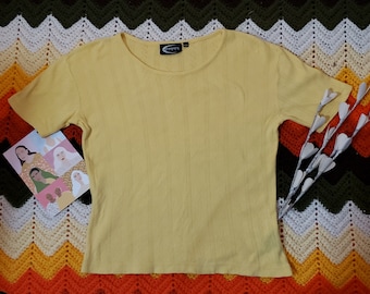 1980's Yellow Knit Cropped Tee | Medium