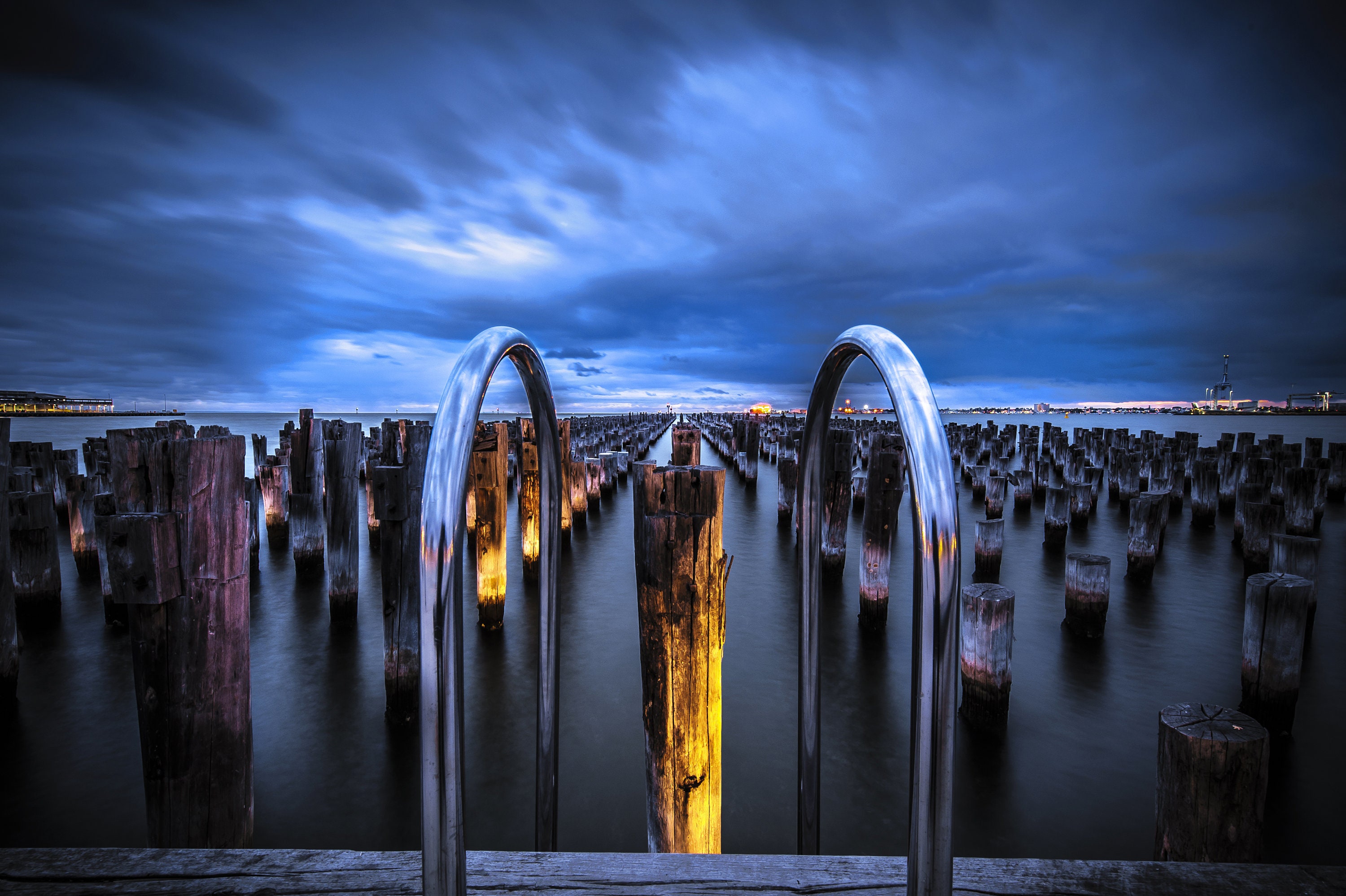  VTCTOASY Wood Jetty and Calm Lake Print Color Changing