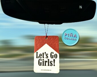 2-PACK Let's Go Girls billuftfräschare – doft av Piña Colada